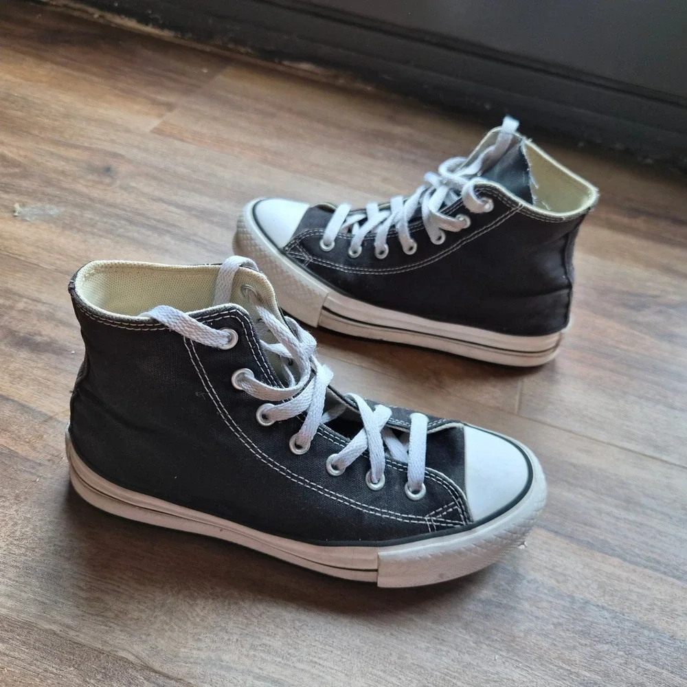 Converse Chuck Taylor All Star High Top Black White Kids Sneakers 3.5 Streetwear